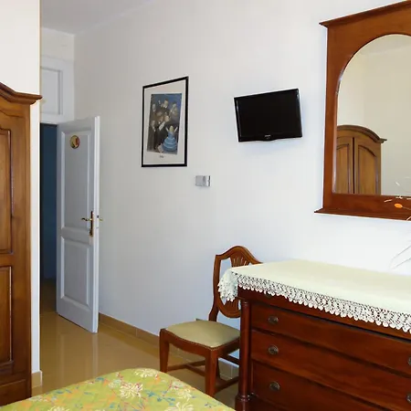 Roma Hotel