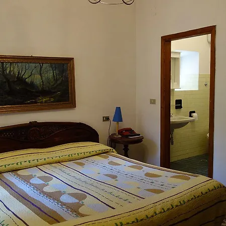 Hotel Roma 3*