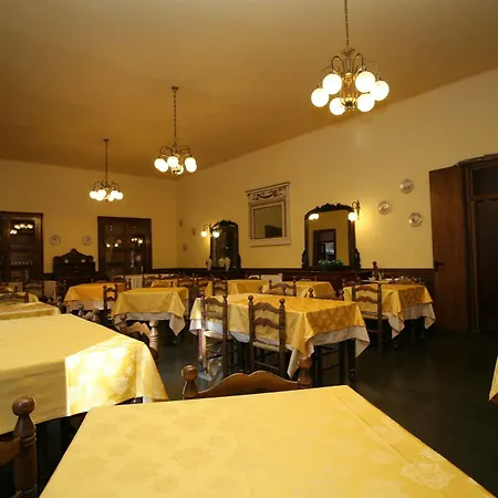 Hotel Roma