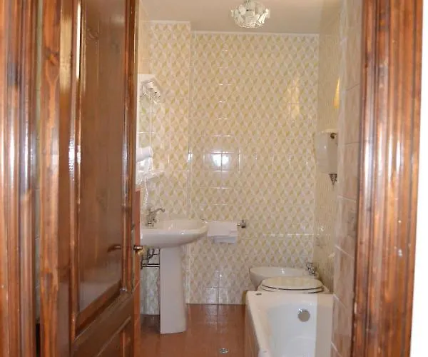 Roma 3* Сканно